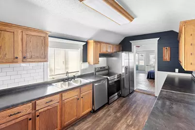 8641 Main Avenue, Clear Lake, MN 55319 - Photo 16