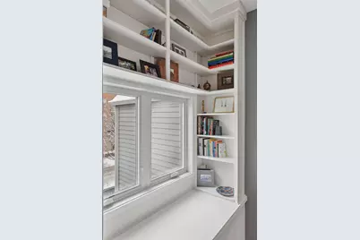 30 Greenway Gables, Minneapolis, MN 55403 - Photo 28