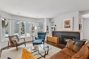 30 Greenway Gables, Minneapolis, MN 55403 - Photo 6