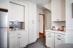 1025 Fairmount Ave, Saint Paul, MN 55105 - Photo 18