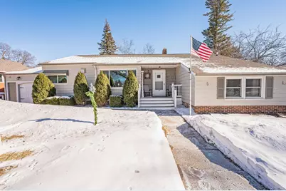 206 N 3rd Avenue E, Truman, MN 56088 - Photo 2