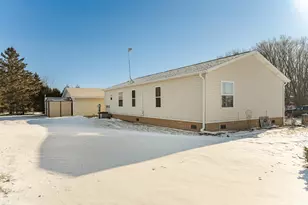 23 S Fork Dr SE, Kasson, MN 55944 - Photo 4