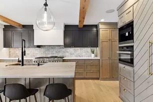 3141 Fairchild Ave, Wayzata, MN 55391 - Photo 32