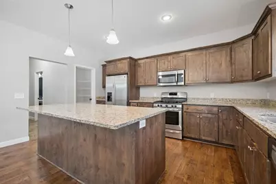 5484 Snell Court SE, Prior Lake, MN 55372 - Photo 8