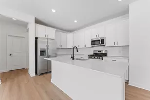 1092 Ashbury Ln NE, Hanover, MN 55341 - Photo 2