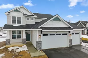 558 Waterford Pl, Waconia, MN 55387 - Photo 2