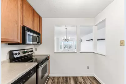 720 3rd Avenue NE #319, Minneapolis, MN 55413 - Photo 8