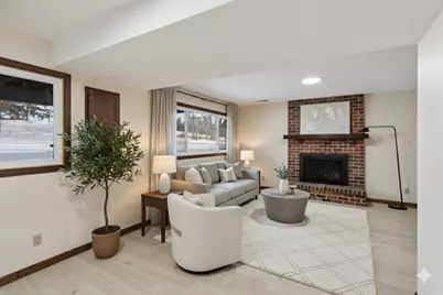 4670 Ridge Cliff Drive, Eagan, MN 55122 - Photo 12