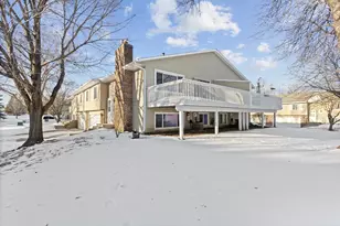 4670 Ridge Cliff Dr, Eagan, MN 55122 - Photo 14