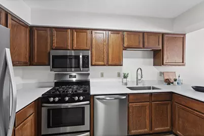 4670 Ridge Cliff Drive, Eagan, MN 55122 - Photo 6