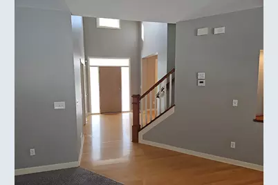 10772 Hawthorn Trail, Woodbury, MN 55129 - Photo 4