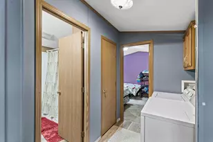 2401 Bison Dr, Maplewood, MN 55119 - Photo 24