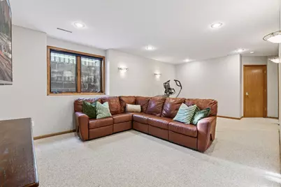 10069 Harriet Avenue S, Bloomington, MN 55420 - Photo 24