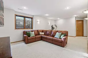 10069 Harriet Ave S, Bloomington, MN 55420 - Photo 24