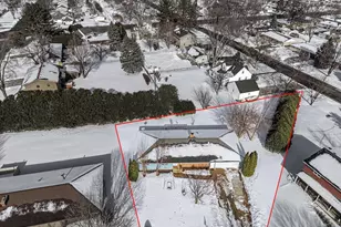 521 McDevitt St, Shakopee, MN 55379 - Photo 4