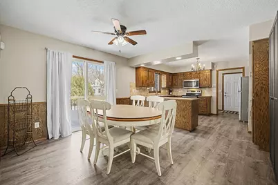 521 McDevitt Street, Shakopee, MN 55379 - Photo 10