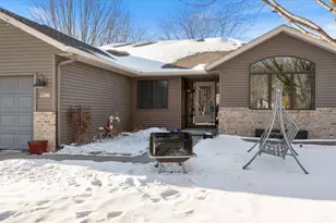 2300 Pepperridge Ln, Northfield, MN 55057 - Photo 4