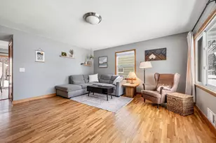 3722 Hayes St NE, Columbia Heights, MN 55421 - Photo 2