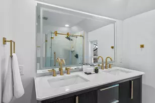 2320 Humboldt Ave S, Minneapolis, MN 55405 - Photo 80