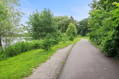 2320 Humboldt Avenue S, Minneapolis, MN 55405 - Photo 108