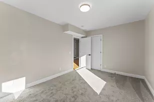 2320 Humboldt Ave S, Minneapolis, MN 55405 - Photo 56