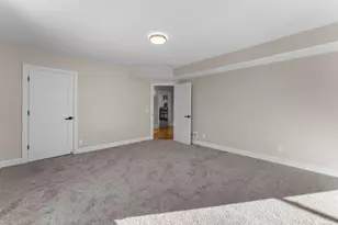 2320 Humboldt Ave S, Minneapolis, MN 55405 - Photo 52