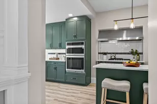 2320 Humboldt Ave S, Minneapolis, MN 55405 - Photo 30