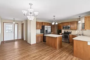 12611 Pond View Rd, Zimmerman, MN 55398 - Photo 12