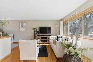 5008 W 108th St, Bloomington, MN 55437 - Photo 12