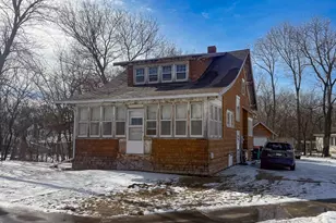 209 Walnut St, Marshall, MN 56258 - Photo 1