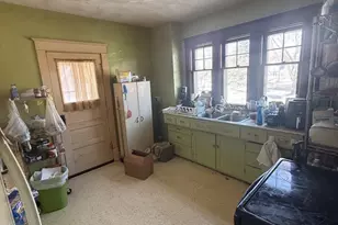 209 Walnut St, Marshall, MN 56258 - Photo 10