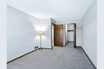 1053 Pond View Court, Vadnais Heights, MN 55127 - Photo 16