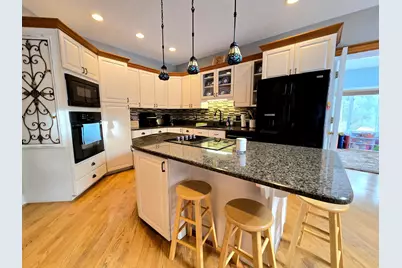 2237 Chelmsford Lane, Saint Cloud, MN 56301 - Photo 8