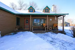 12221 Page Ave, Brownton, MN 55312 - Photo 2