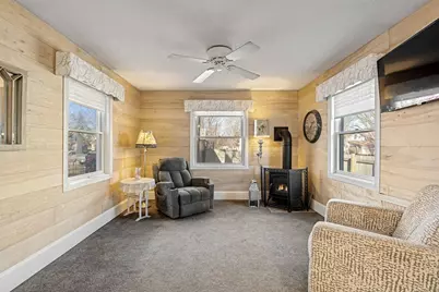 710 W Oakland Avenue, Austin, MN 55912 - Photo 22