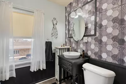 710 W Oakland Avenue, Austin, MN 55912 - Photo 34