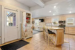 710 W Oakland Ave, Austin, MN 55912 - Photo 8