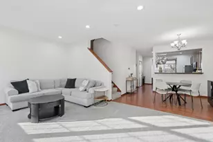 5207 Scott Ln, Robbinsdale, MN 55422 - Photo 4