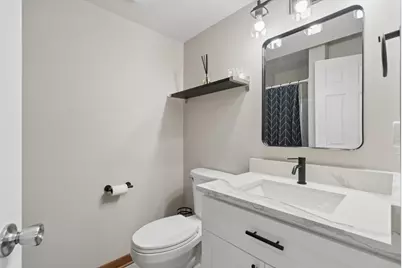 5207 Scott Lane, Robbinsdale, MN 55422 - Photo 18