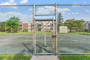 2801 Flag Ave N, New Hope, MN 55427 - Photo 16