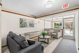 2801 Flag Ave N, New Hope, MN 55427 - Photo 18