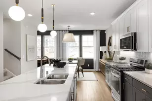 848 Woodlawn Ave, Saint Paul, MN 55116 - Photo 12