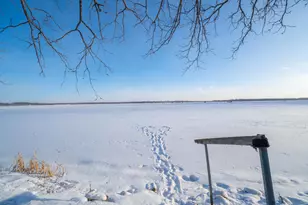 36678 Oak Point Dr, New York Mills, MN 56567 - Photo 2