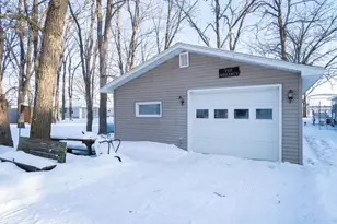 36678 Oak Point Dr, New York Mills, MN 56567 - Photo 6