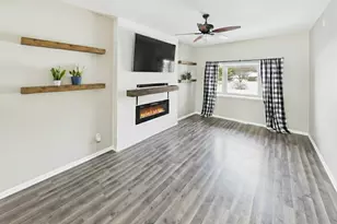 1004 Dale St, Saint Joseph, MN 56374 - Photo 4