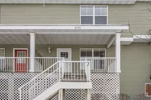 2880 Clover Ridge Dr, Chaska, MN 55318 - Photo 2