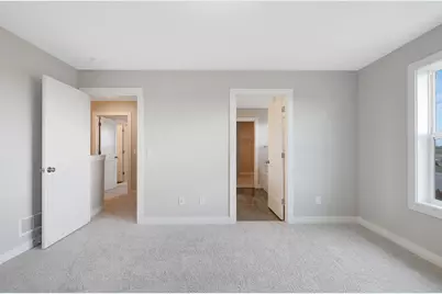 1539 Creekwood Dr, New Richmond, WI 54017 - Photo 14