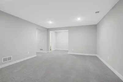 1539 Creekwood Dr, New Richmond, WI 54017 - Photo 16