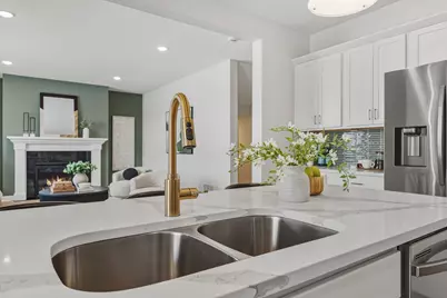 1539 Creekwood Dr, New Richmond, WI 54017 - Photo 6