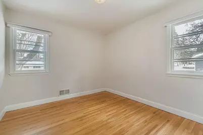 14921 Belvoir Drive, Minnetonka, MN 55345 - Photo 28